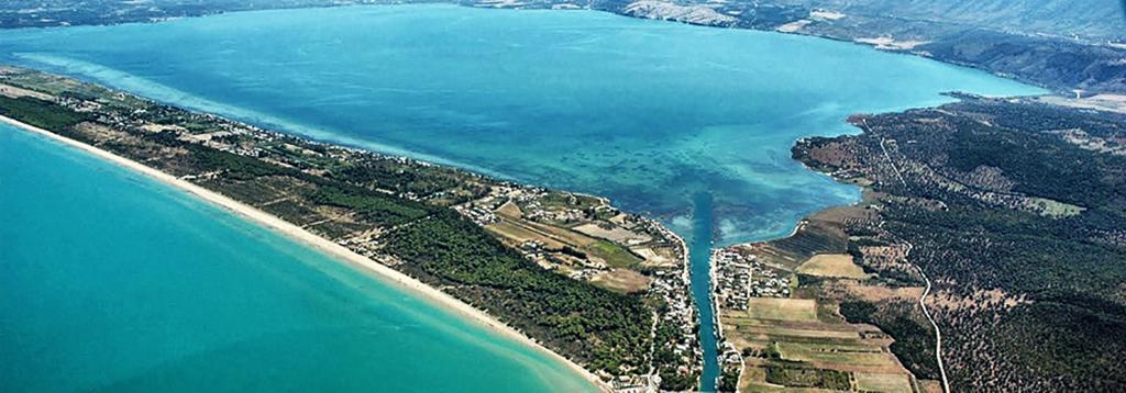 Camping Villaggio Riviera Foce Varano Bagian luar foto